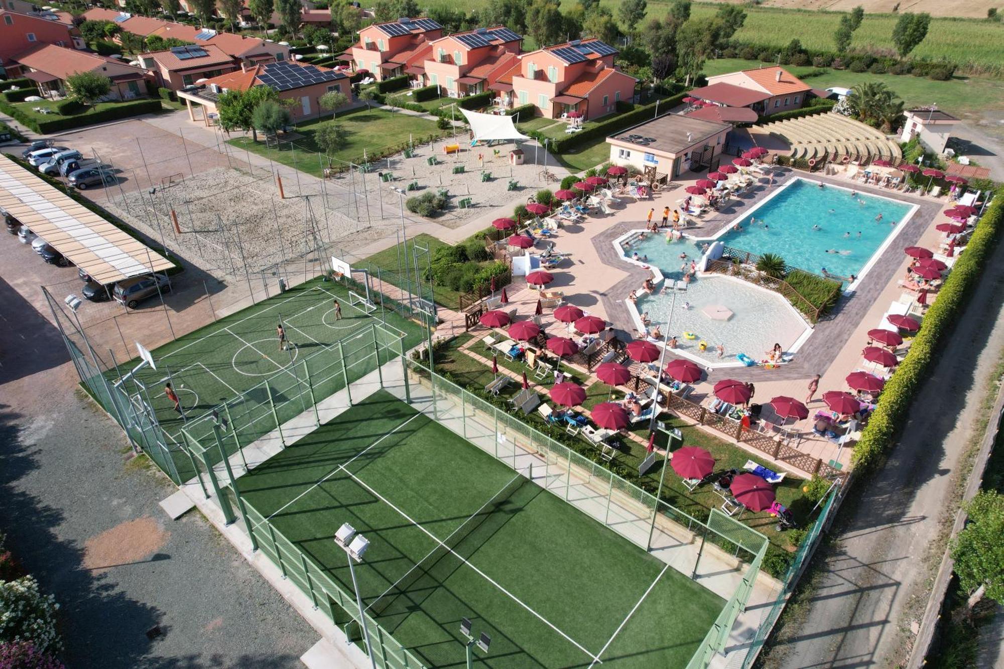 Rosa Dei Venti Aparthotel Vada Kültér fotó